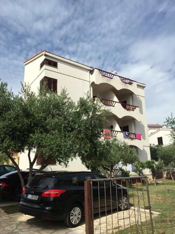 Apartments Villa Cherry Novalja Exteriér fotografie
